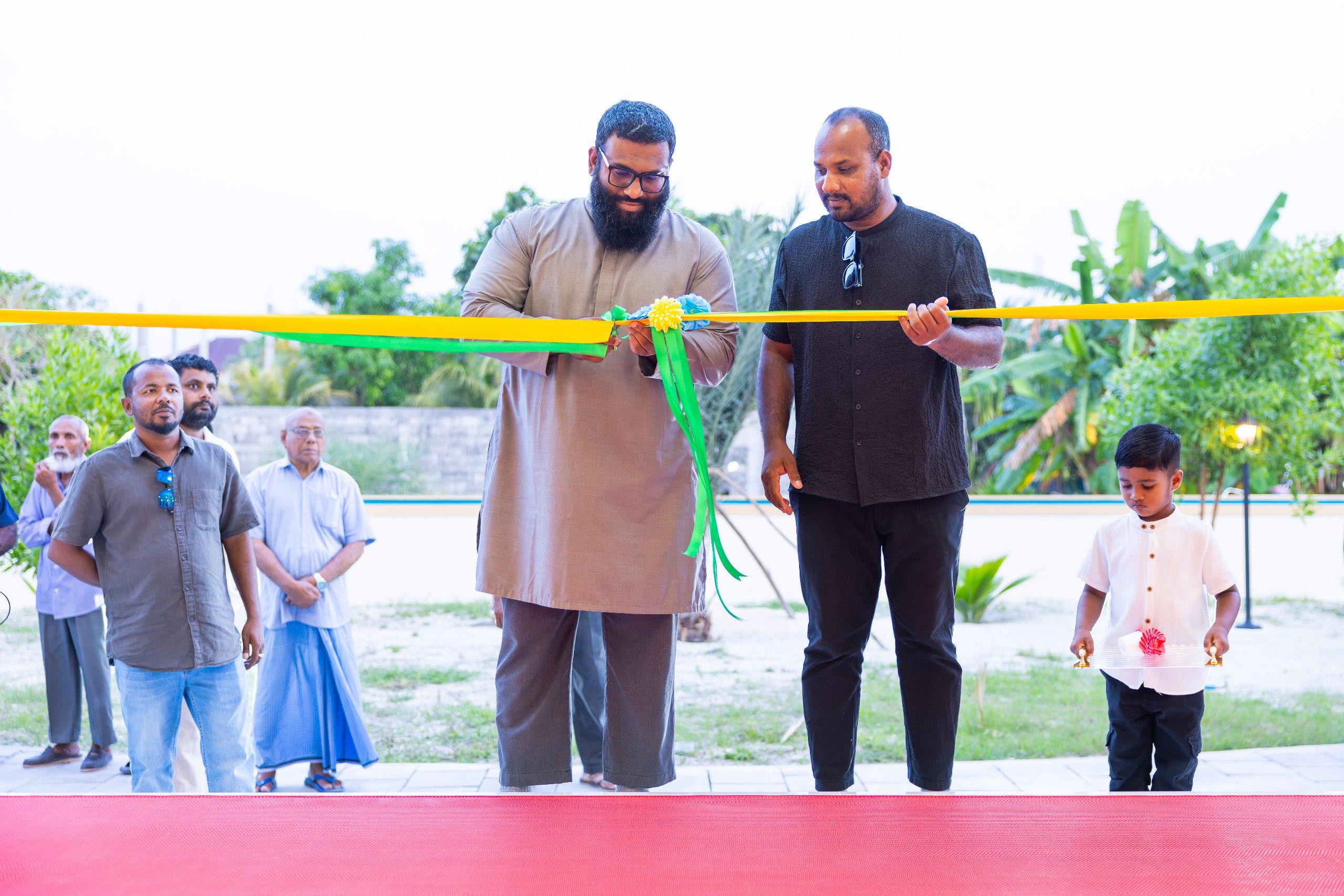 މަނަދޫ އައު މިސްކިތް ރަސްމީކޮށް ހުޅުވައިފި