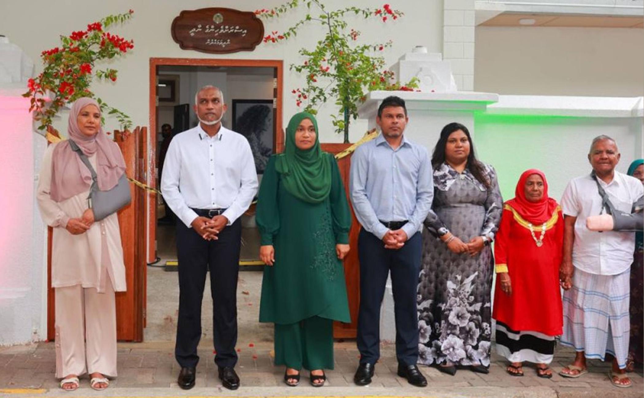 މަޢުލޫމާތާއި ތަޖުރިބާ ލިބިގަތުމަށް ނާދީ ތަކުގެ ބޭނުން ހިފަންޖެހޭ - މެޑަމް ސާޖިދާ