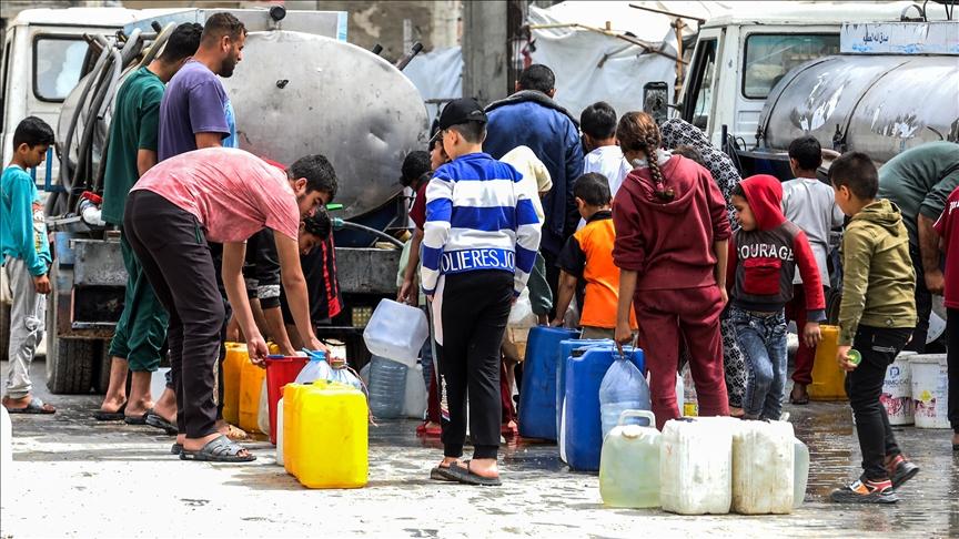 އަނިޔާވެރިކަމަށް އިތުރު ބޮޅެއް: ފެނަށް ދަތިކޮށްގެން މުސްލިމުން މަރަނީ