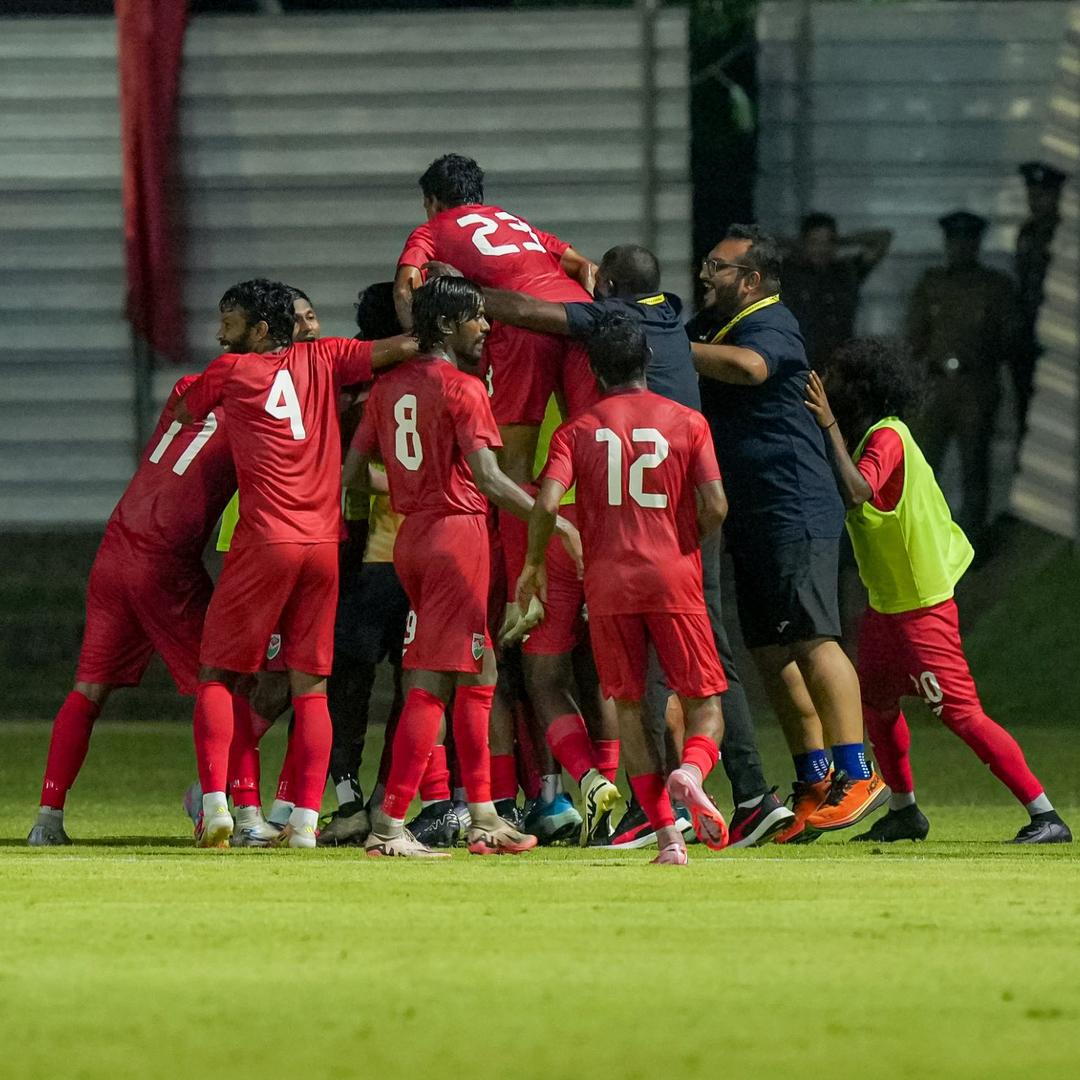 ލަންކާ ބަލިކޮށް ރާއްޖެއިން ސައުތް އޭޝިއަން ސުުޕަކަޕް އުފުލާލައިފި