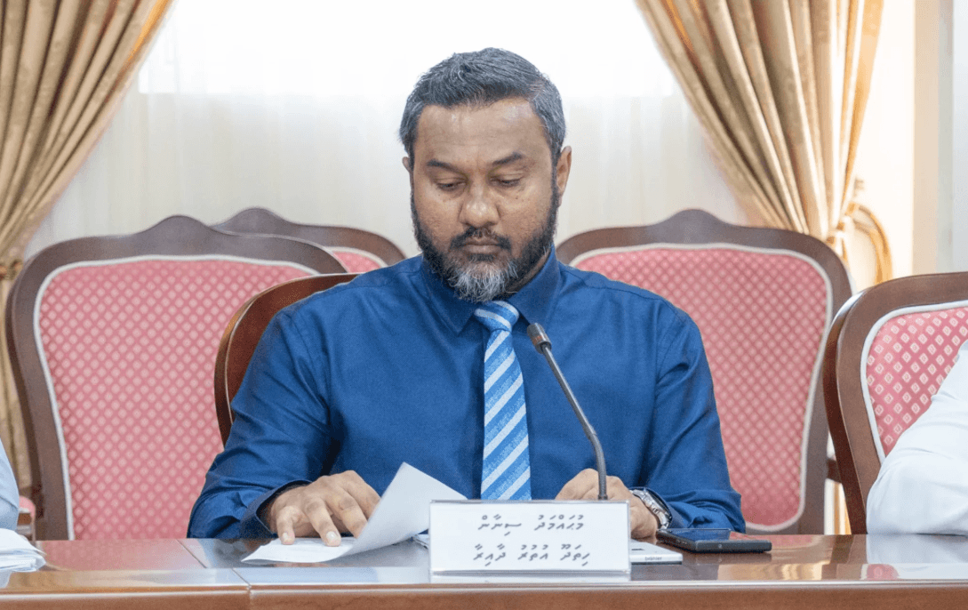 އެމްޑީޕީން ރާއްޖޭގެ ތަރައްގީއަށް އެދޭ ނަމަ ތަރައްގީގެ ޕްލޭން އެކުލަވާލުމުގައި ބައިވެރިވާނެ: ސިނާން