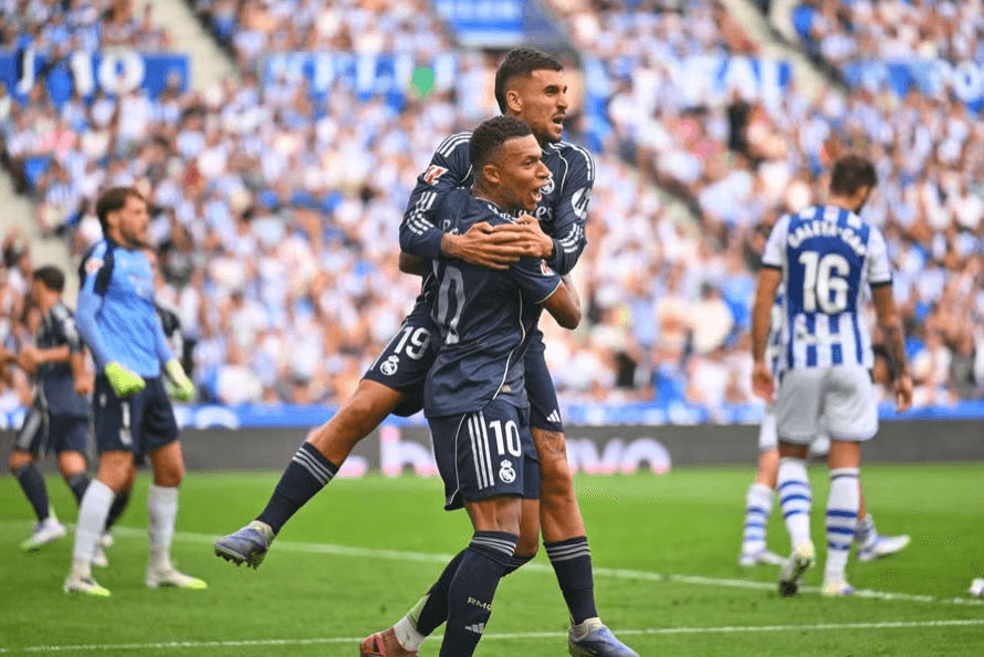 ރެފްރީންގެ މަސައްކަތުންވެސް އެމްބާއްޕޭ އާއި ރެއާލް މެޑްރިޑް ނުހުއްޓުވޭ