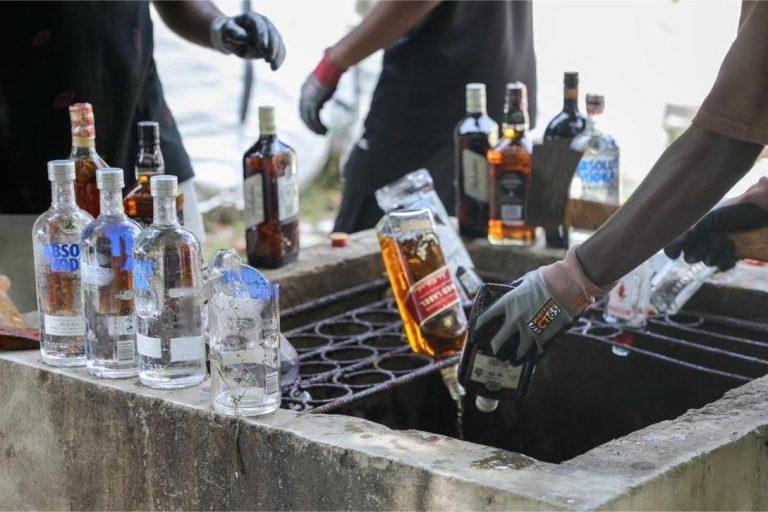 ފައިލް ފޮޓޯ: ފުލުހުންގެ ބެލުމުގެ ދަށުގައި ހުރި ބަނގުރާ ނައްތާލުމުގެ ތެރެއިން ---