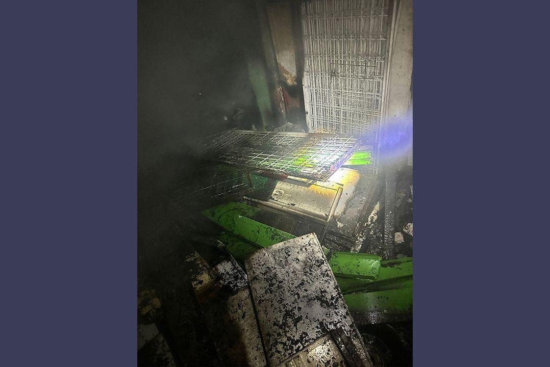 އަލިފާން ރޯވީ ހަދަމުންދާ އިމާރާތެއްގައި؛ މިހާރު ނިއްވާލައިފި