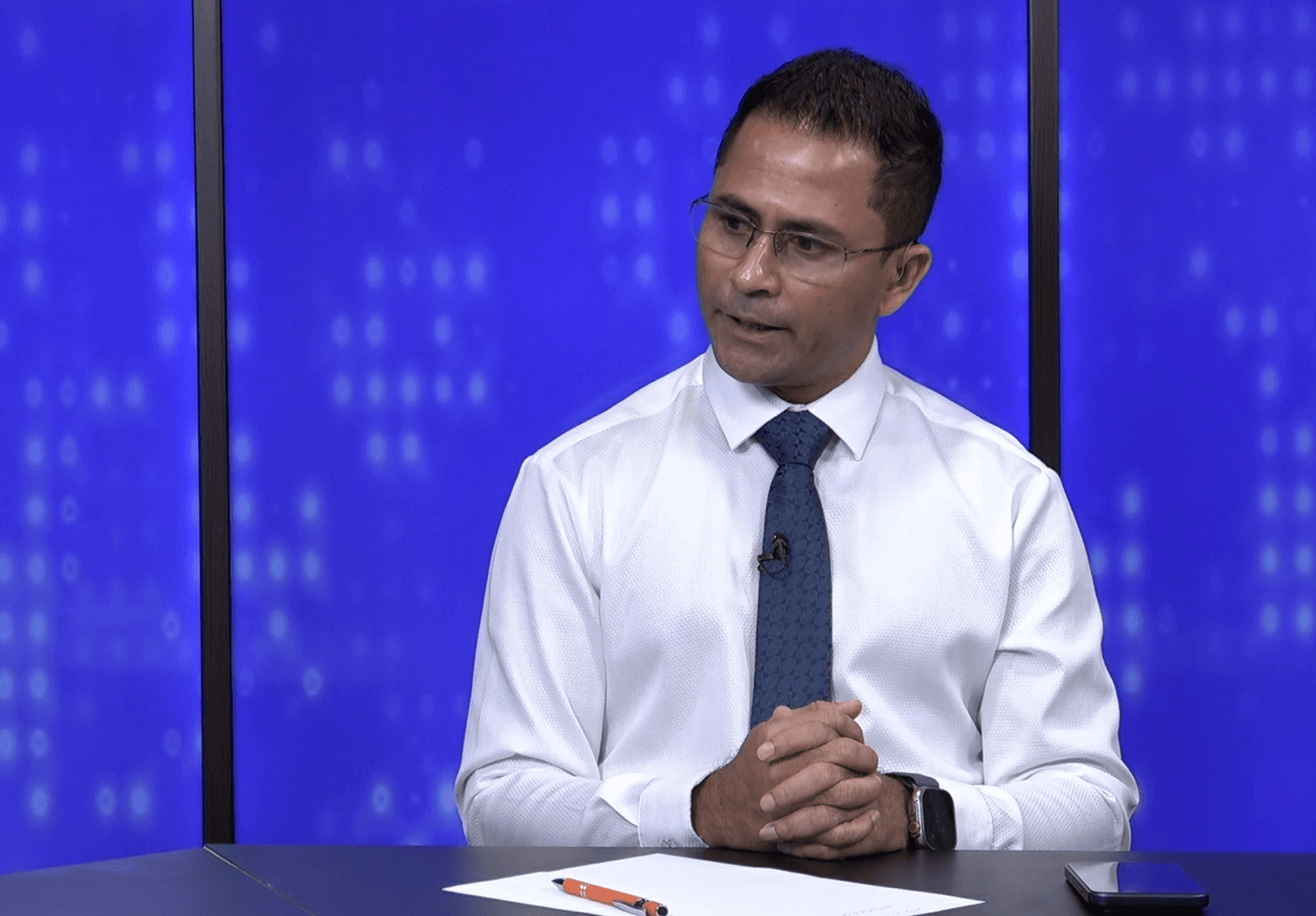 މެންބަރު އިބްރާހީމް ޙުސައިން 'މައުޟޫ' ޕްރޮގްރާމުގައި ވާހަކަ ދައްކަވަނީ