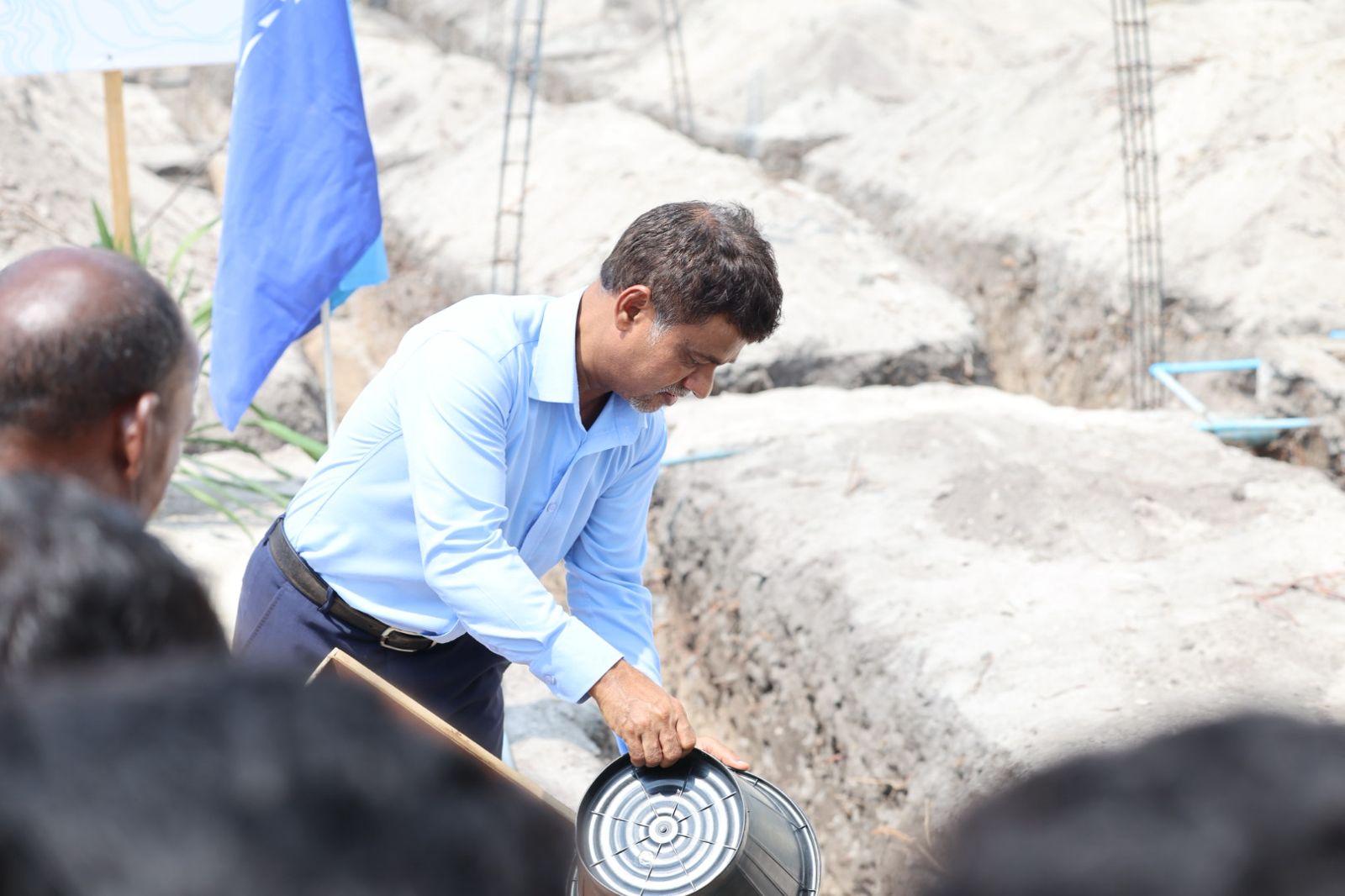 ހުޅުދެލީ ސިއްހީ މަރުކަޒުގައި 3 ޚިދުމަތެއް ފަށާ، ރިނބުދޫ ޞިއްޙީ މަރުކަޒަށް ބައެއް އިތުރުކުރަން ބިންގާ އަޅައިފި