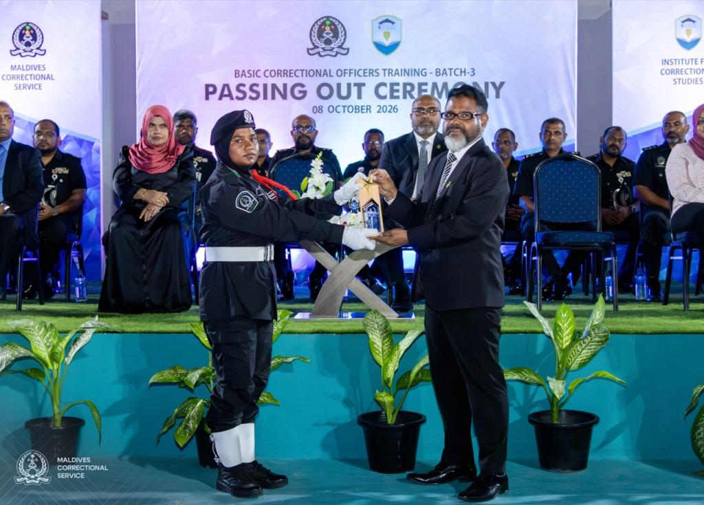ޖަލު އޮފިސަރުންގެ ދަސްވެނިވުމުގެ ރަސްމިއްޔާތު -- ފޮޓޯ: ކަރެކްޝަނަލް ސާވިސް