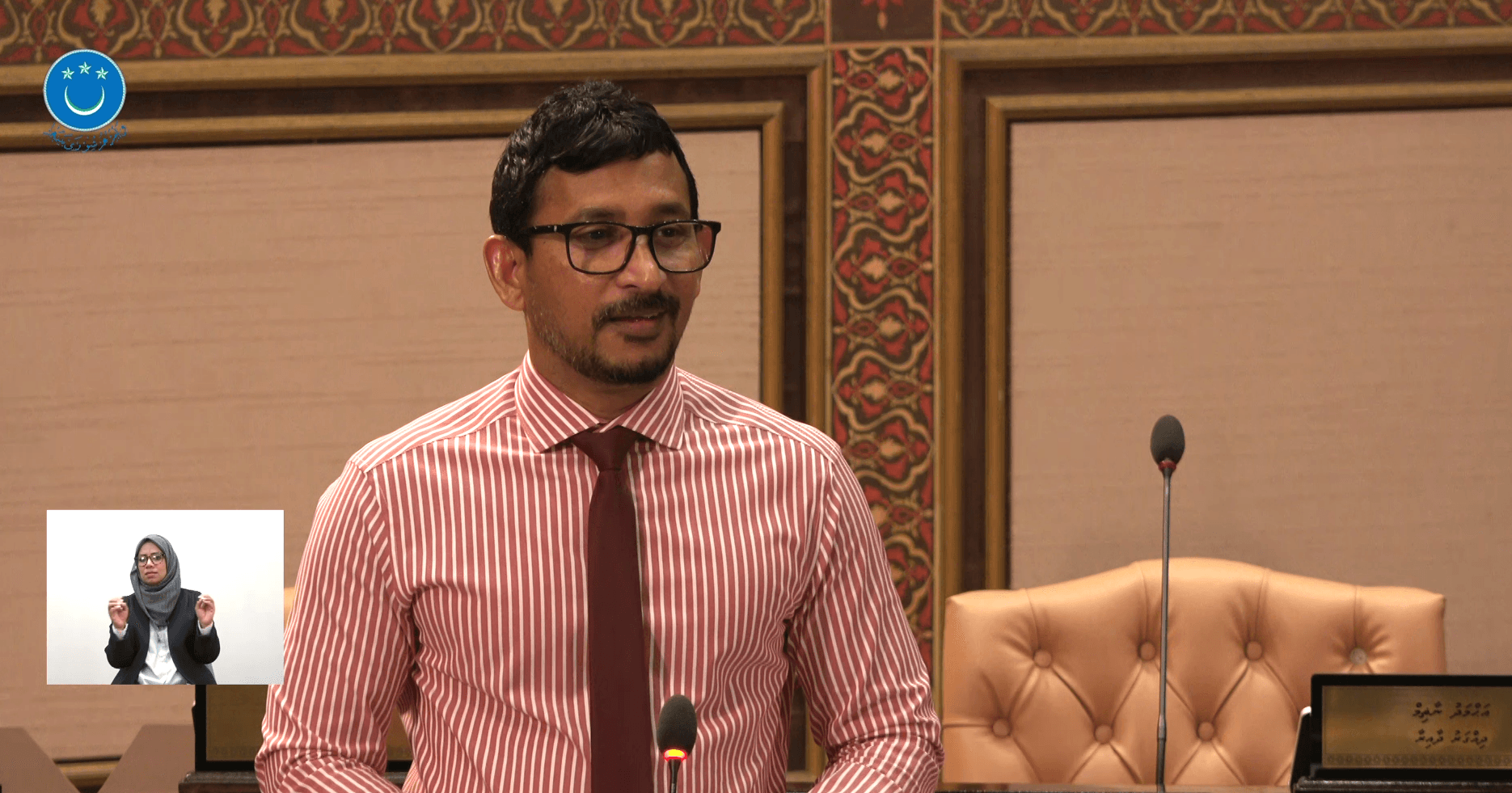 މަޖިލީހުގެ ރައީސްގެ މުސާރައަށް ބަދަލު ގެނައީ ތިންބާރުގެ ހަމަހަމަކަން ގާއިމުކުރުމަށް: ފަލާހް
