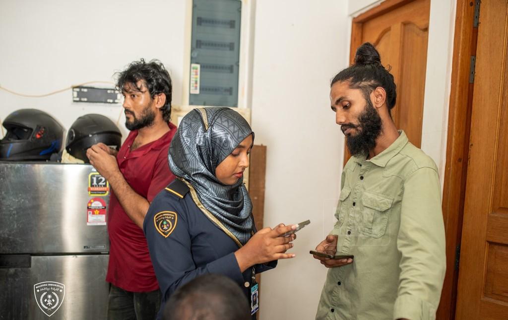 ހުޅުމާލެއިން 3 ބިދޭސީއަކު އިމިގްރޭޝަންގެ ބެލުމުގެ ދަށަށް ގެނެސްފި