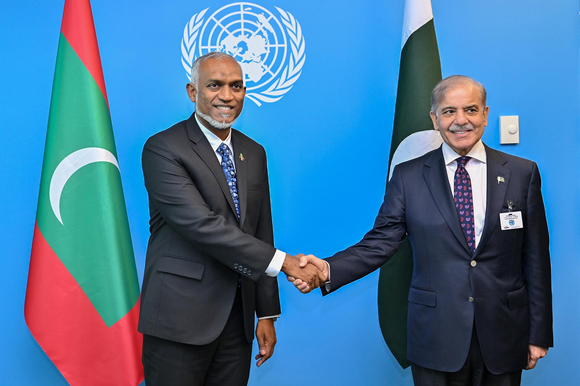 ރައީސުލްޖުމްހޫރިއްޔާ މި މަހު ޕާކިސްތާނަށް ދަތުރުފުޅެއް ކުރައްވަނީ، ވައިގެ ދަތުރުފުޅުތަކާއި ދިފާއީ އެއްބަސްވުންތައް ހިމެނޭ