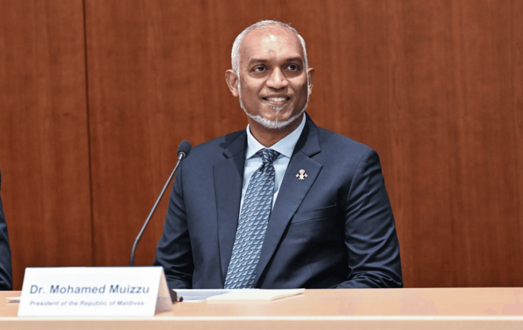 ރައީސް ޑރ. މުހައްމަދު މުޢިއްޒު، ޤައުމު ފަޚުރުކޮށްދެއްވާ ލީޑަރެއް