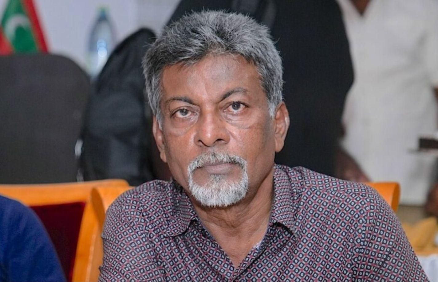 އަލް މަރްޙޫމް ނިމާލަކީ ކުޅަދާނަ ޑައިރެކްޓަރެއް: ރައީސް