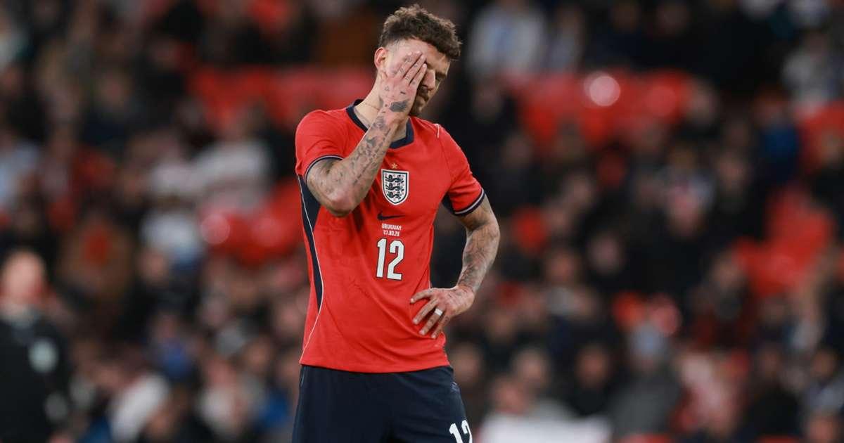 ދެކުނު އެމެރިކާގެ ވަރުގަދަ ބާރު އުރުގުއޭއިން އިންގްލަންޑް ހިފަހަށްޓައިފި