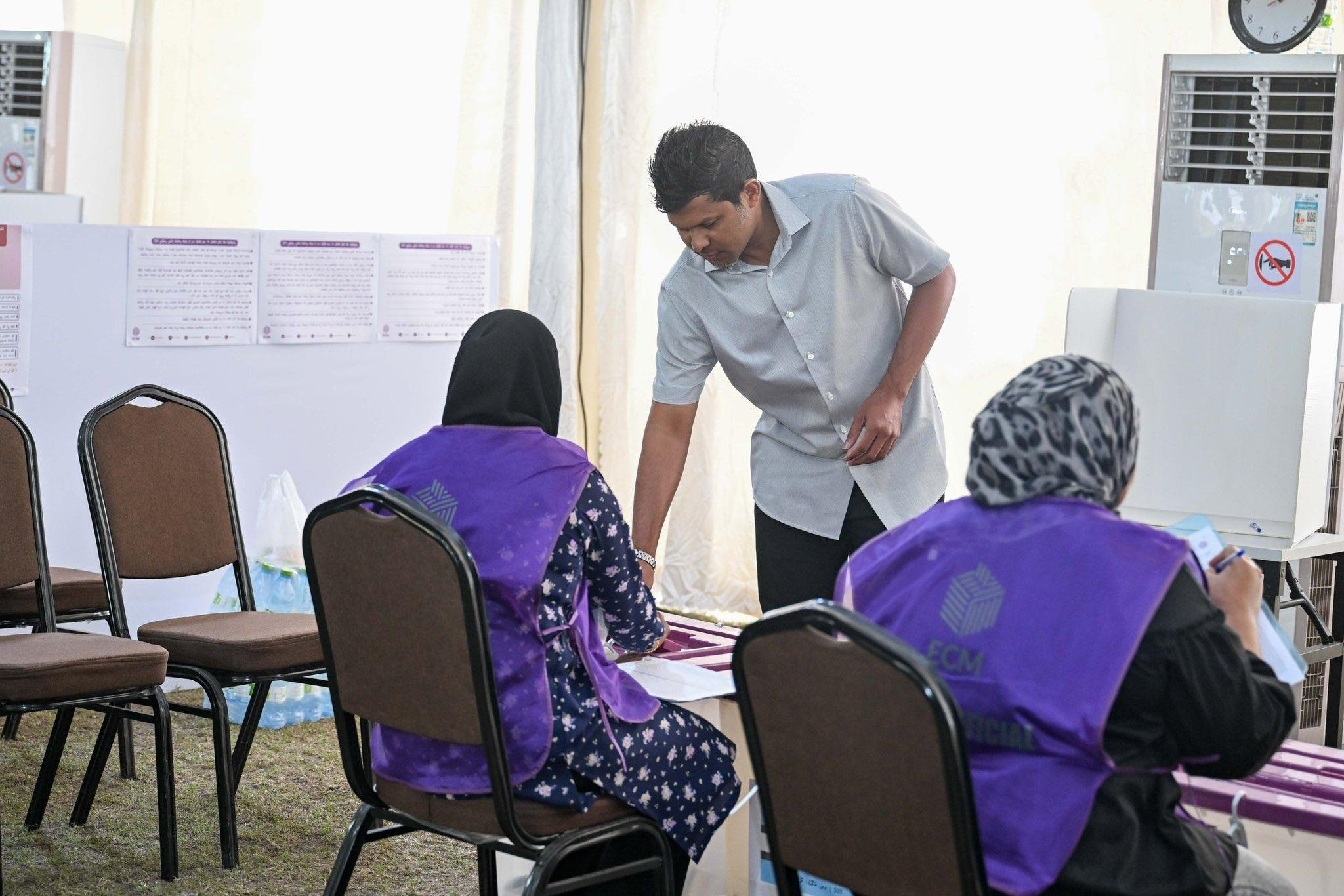 ނައިބު ރައީސް ވޯޓުލައްވައިފި