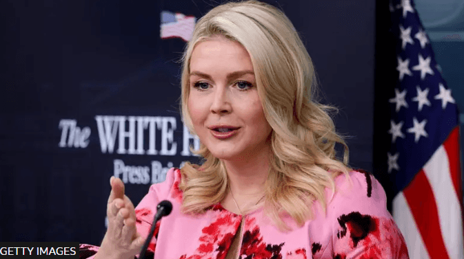 ވައިޓް ހައުސްގެ ޕްރެސް ސެކްރެޓަރީ ކެރޮލީން ލީވިޓް