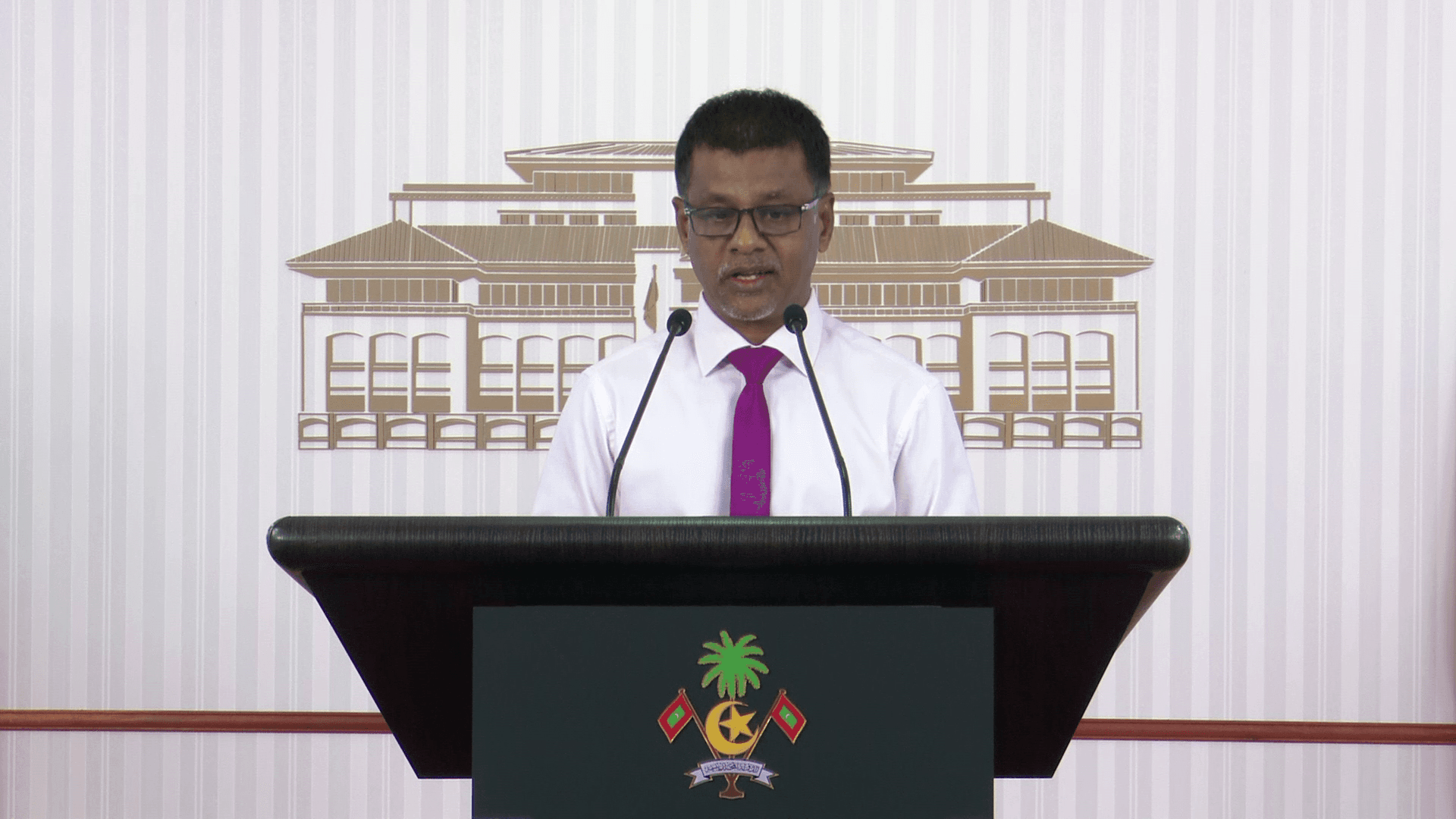 "ސިއްޙީ ވުޒާރާއާއި ގުޅުން ރަނގަޅު ކުރުމަށް މިހާރު ވަނީ އިދާރީ ހިންގުމަށް ބަދަލުތަކެއް ގެނެސްފަ"