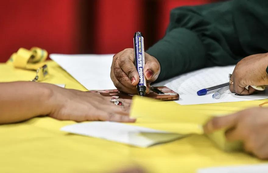 އެމްޑީޕީ ޗެއަރޕާސަން އިންތިހާބުގެ ވޯޓުލުން ފަށައިފި