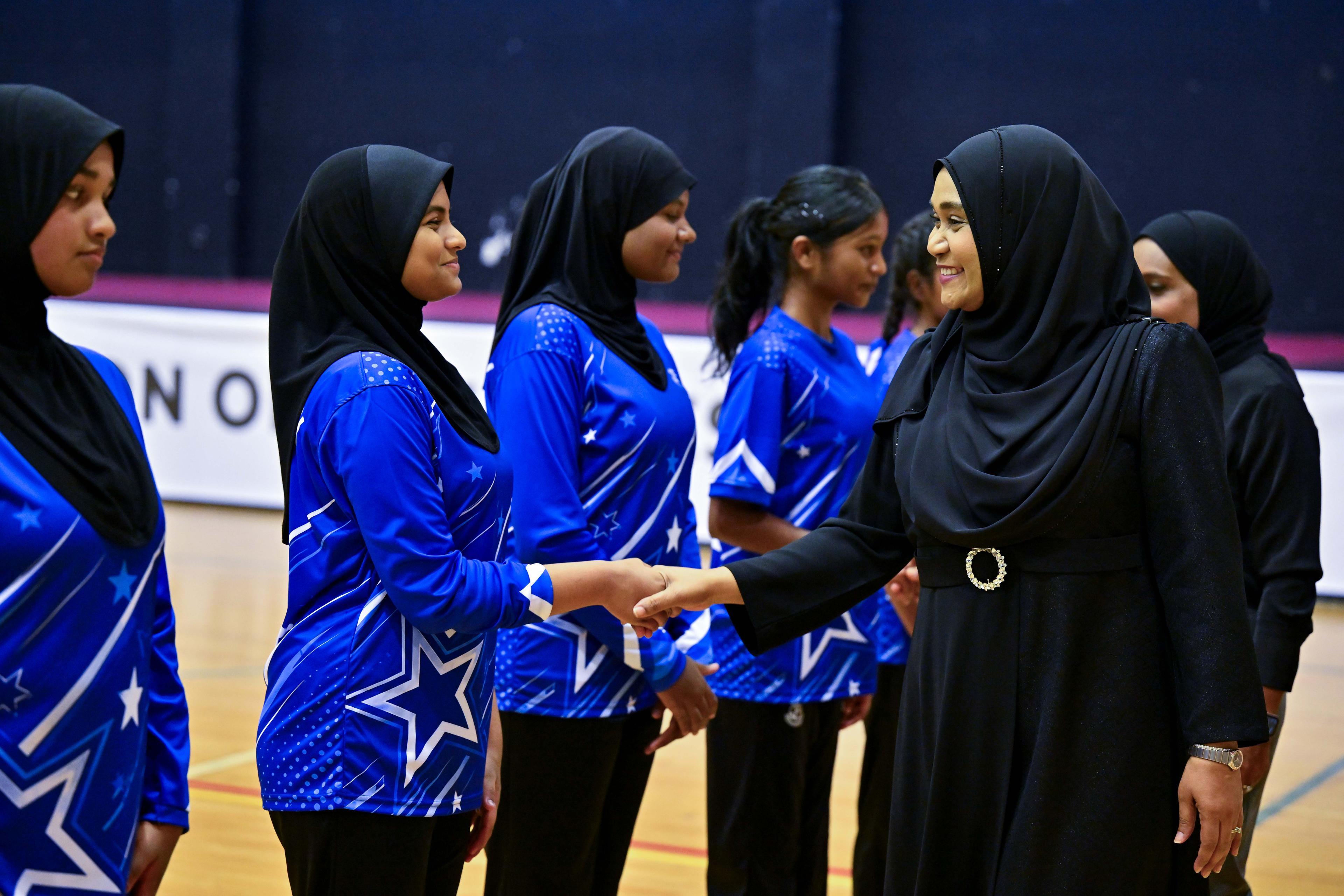 ރައީސްގެ އަނބިކަނބަލުން، "ބީ.އެމް.އެލް. ރާއްޖެ ޖޫނިއަރ ޗެމްޕިއަންޝިޕް 2026" ހުޅުވުމުގެ ރަސްމިއްޔާތު ޝަރަފުވެރިކޮށްދެއްވައިފި