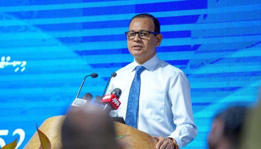 "ތަރައްޤީގެ މަޝްރޫޢުތަކަށް ހުރަސް އެޅެނީ ކުރީގެ ސަރުކާރުތަކުގެ ދަރަނީގެ ސަބަބުން"