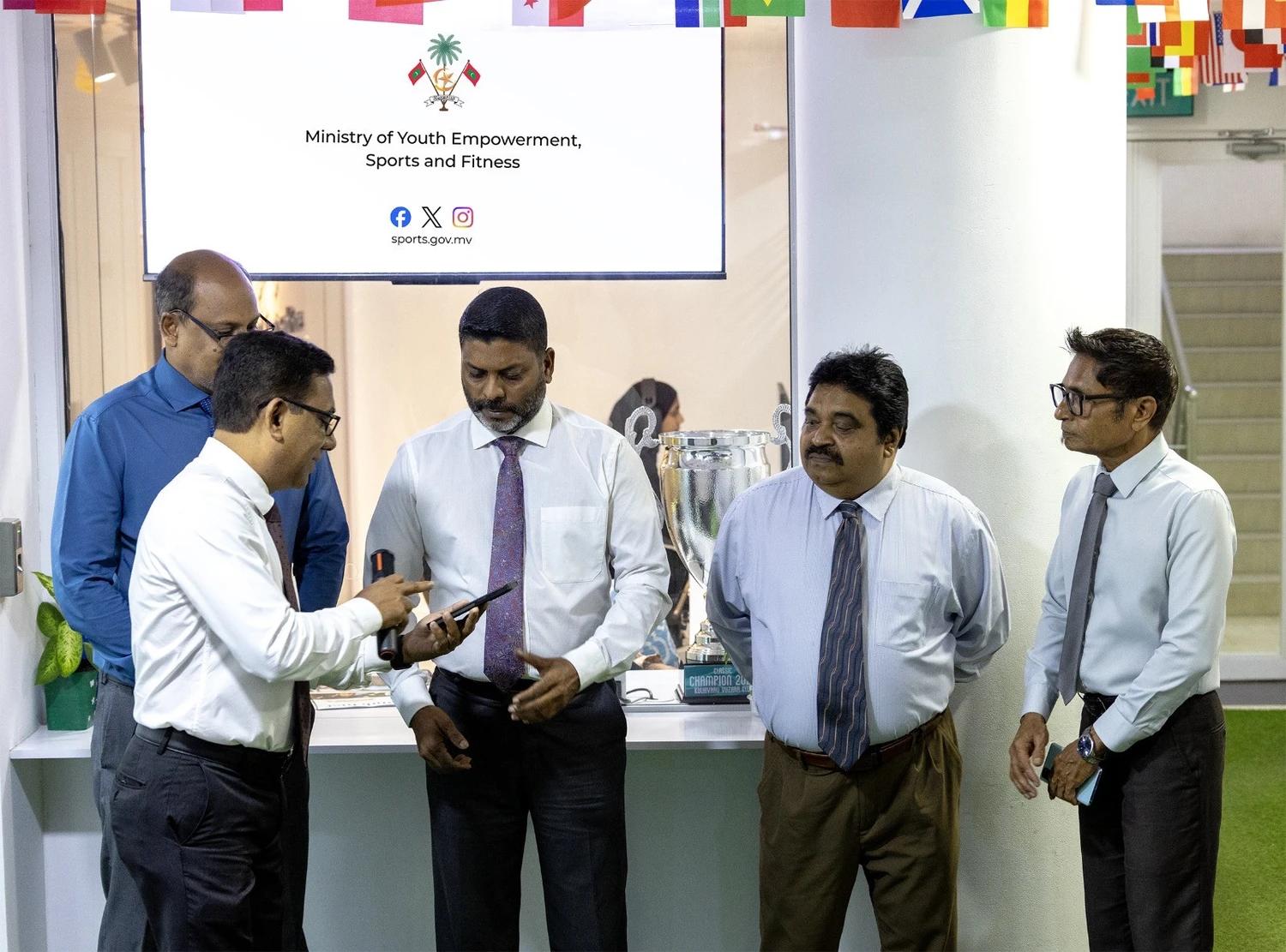 ކުޅިވަރާއި ހަށިހެޔޮކަމާބެހޭ ވުޒާރާގެ ކޯލް ސެންޓަރގެ ޚިދުމަތް ރަސްމީކޮށް ފައްޓައިފި