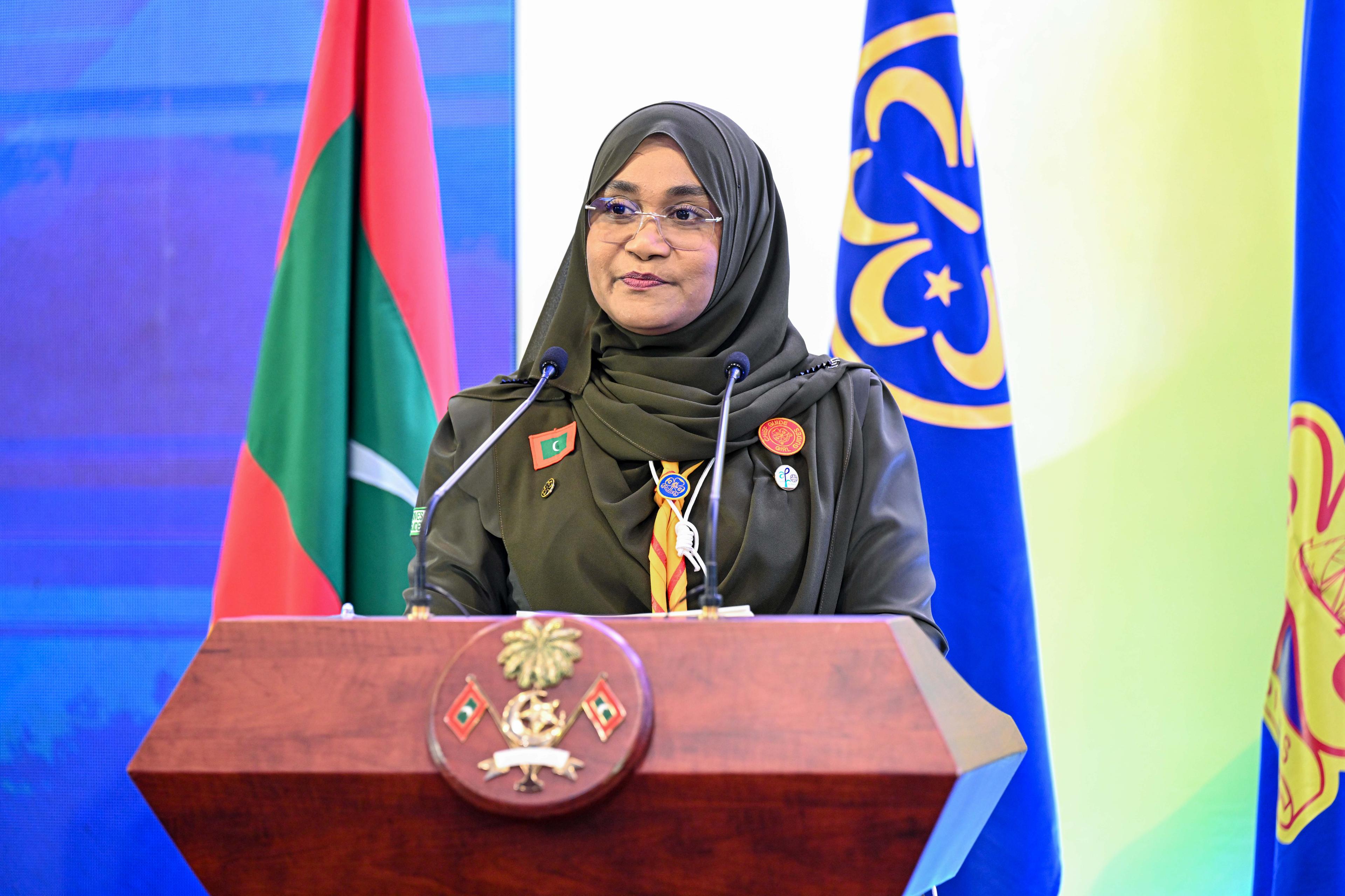 ގަރލް ގައިޑަކީ ހަމައެކަނި ނަމެއް ނޫން، އެއީ ވަރަށް ބޭނުންތެރި ބިނާ ކުރުމެއް: މެޑަމް ސާޖިދާ