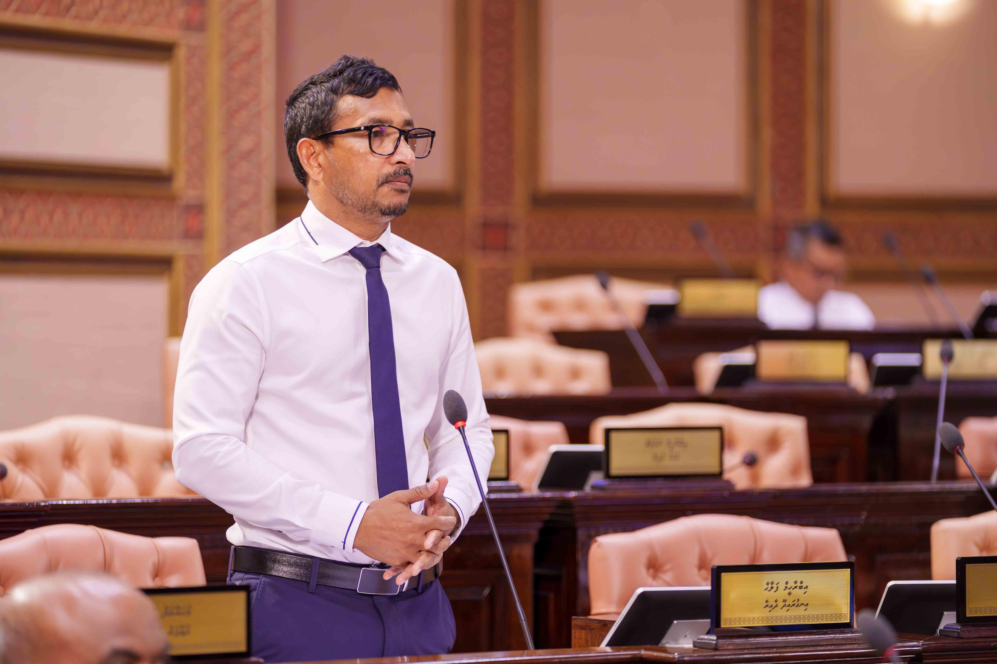 މި ސަރުކާރުން ލޯނެއް ނަގަންޏާ ނަގާނީ ގައުމާ ރައްޔިތުންނަށް ގެއްލުން ނުވާ ގޮތަށް: ފަލާހު