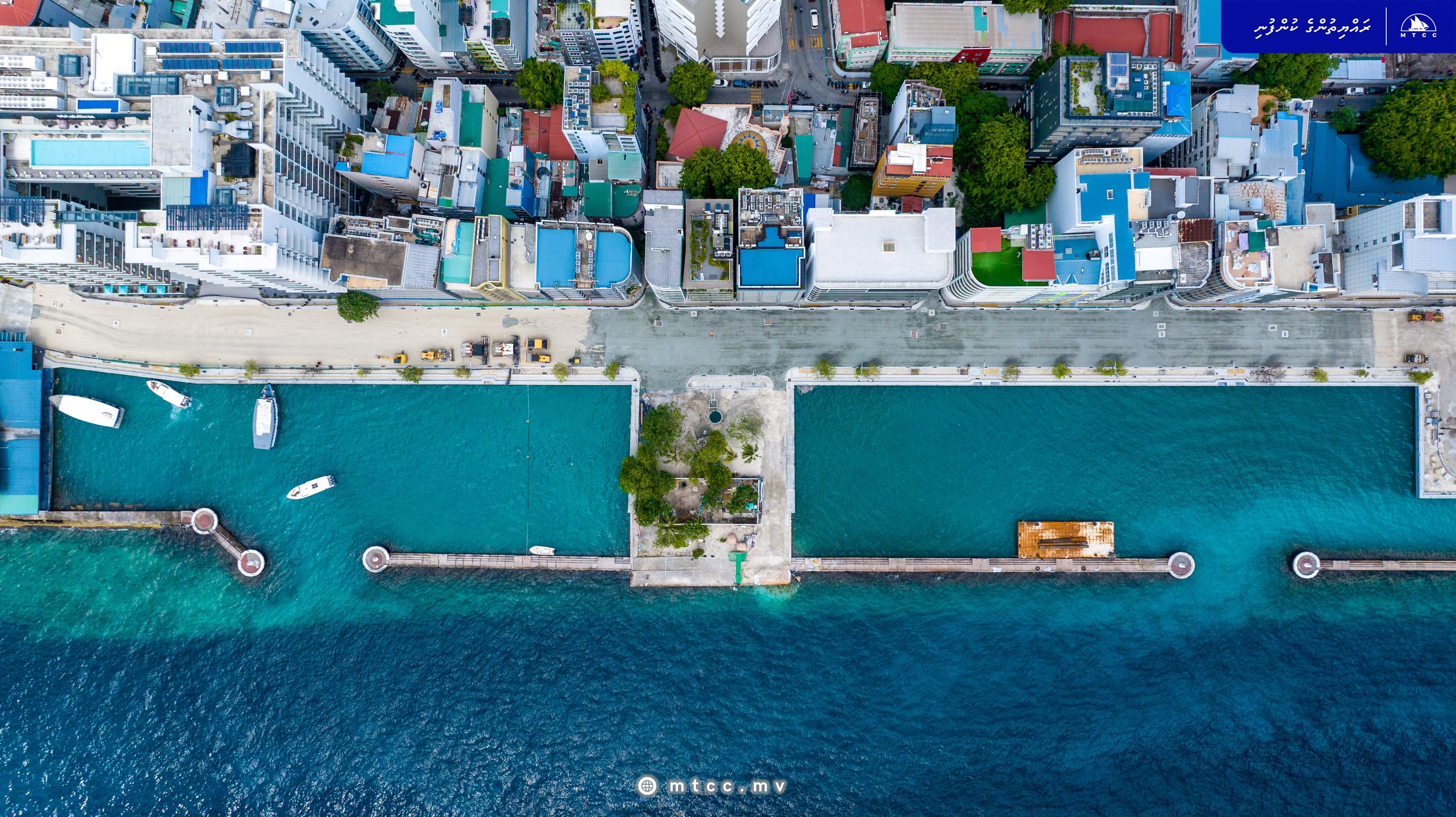 ބޮޑުތަކުރުފާނު މަގު: ޝީޓް ޕައިލް ކުރުމުގެ މަސައްކަތް ނިންމާލައިފި