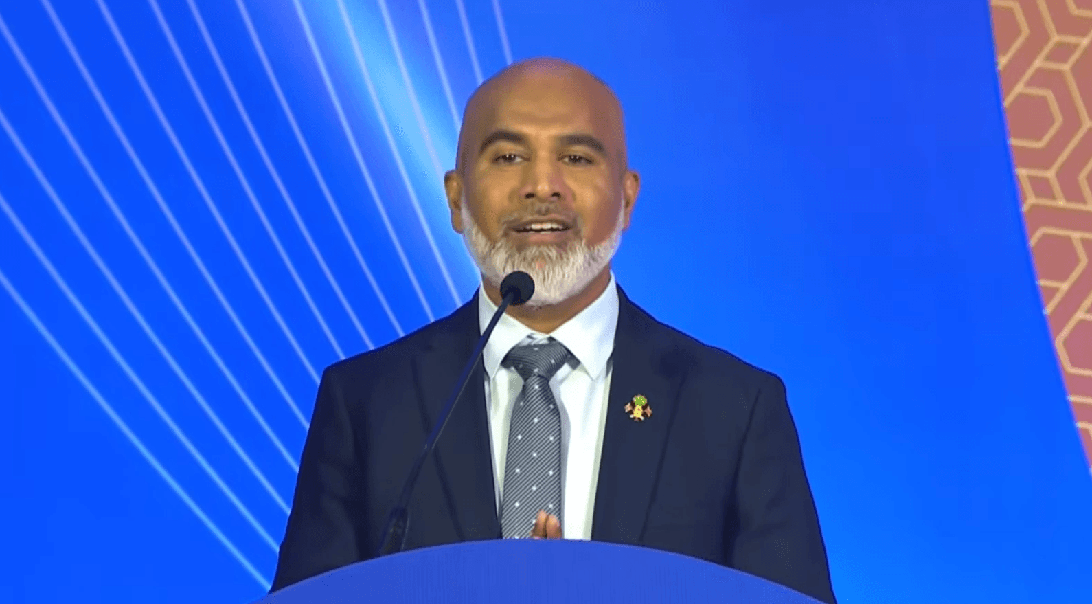 ދަރިވަރުން އުނގެނުމުގެ ޒިންމާ ނަގާނަމަ މިހާރަށް ވުރެ ރަނގޅު ނަތީޖާއެއް ނެރެވޭނެ: އެޑިއުކޭޝަން މިނިސްޓަރު