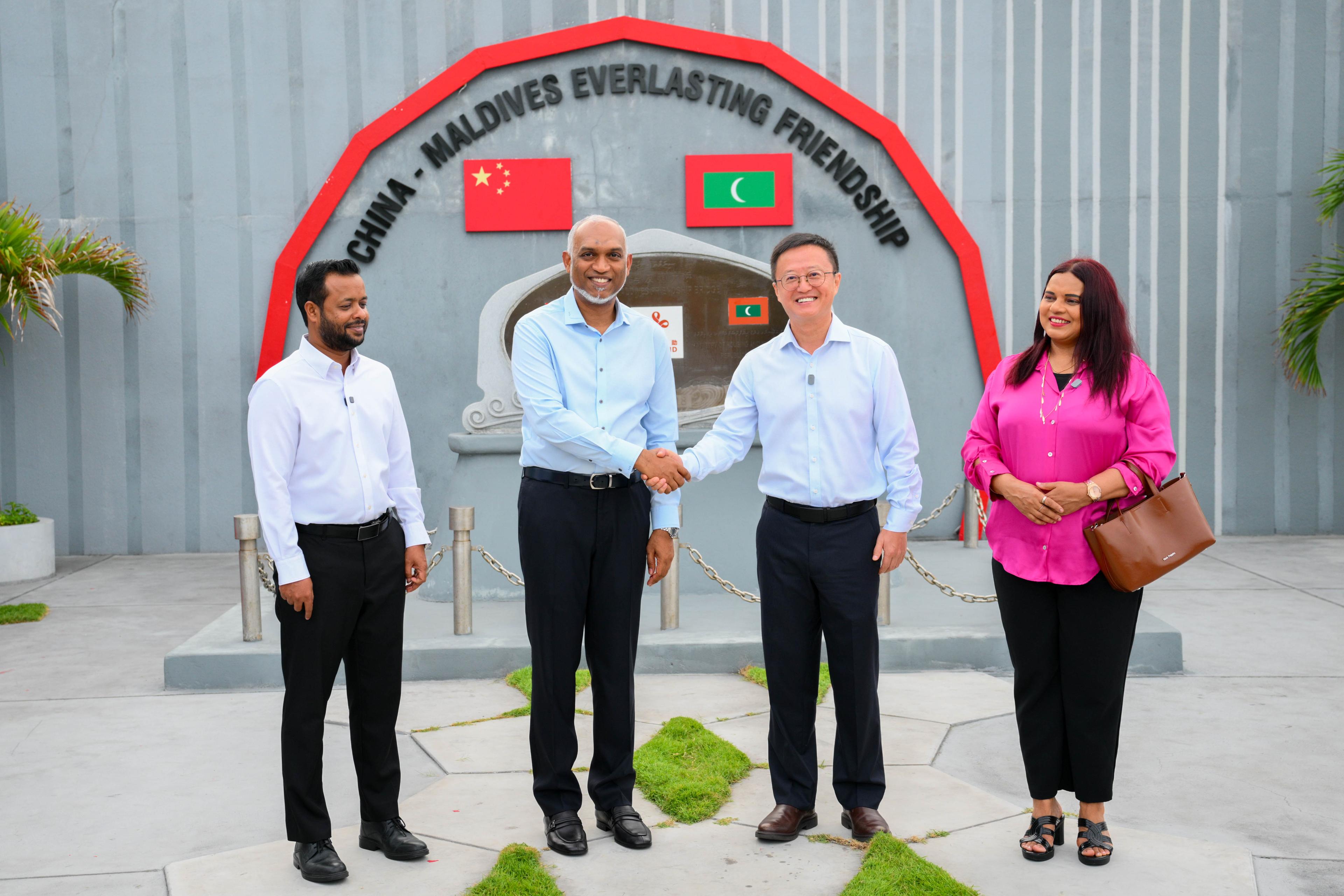 ރައީސުލްޖުމްހޫރިއްޔާ ޗައިނާ މޯލްޑިވްސް އެވަރލާސްޓިންގ ފްރެންޑްޝިޕް ޕާރކަށް ޒިޔާރަތްކުރައްވައިފި
