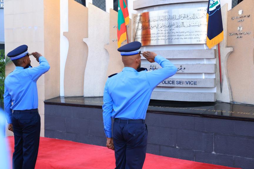 ވާޖިބު އަދާކުރަމުން ދަނިކޮށް ނިޔާވާ ފުލުހުންގެ އާއިލާތަކަށް ބޭސްފަރުވާ ލިބޭ ގޮތަށް ގަވާއިދު އިސްލާހު ކޮށްފި