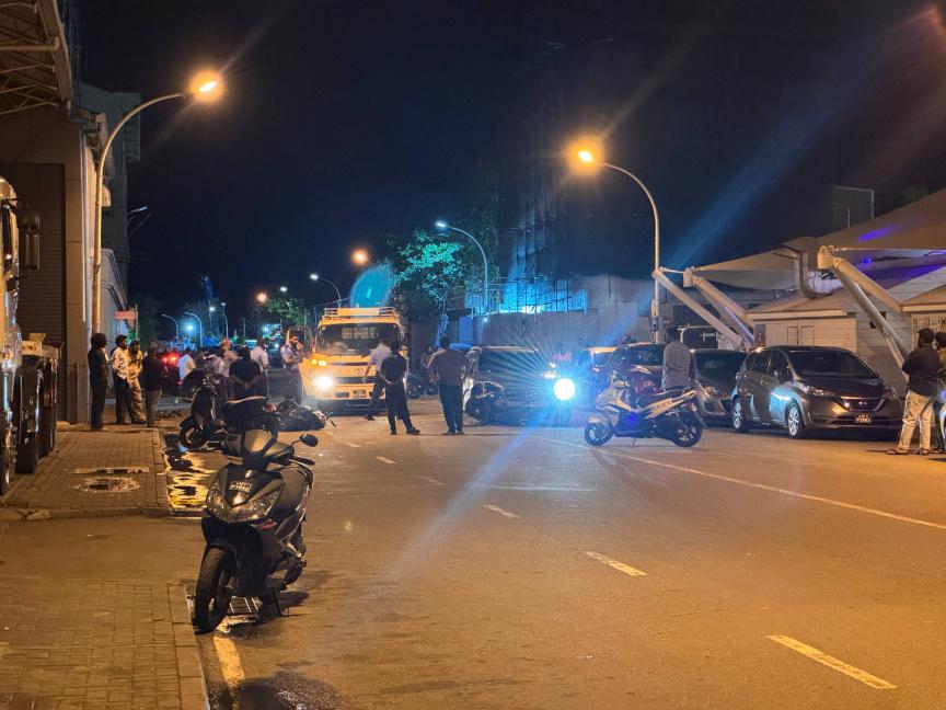 ސޯސަން މަގުގައި ހިނގި އެކްސިޑެންޓުގައި އަނިޔާވި އަންހެންމީހާ ނިޔާވެއްޖެ